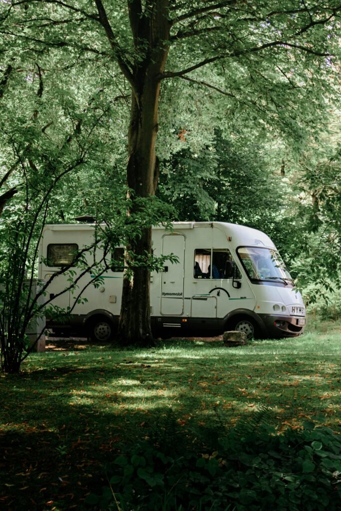 Van Life in Extreme Climates: Survival Tips for Heat & Cold