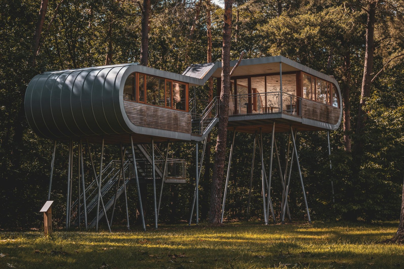 The Best Treehouse Hotels in the World