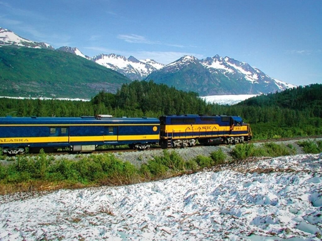 Luxury rail experiences for retirees across America