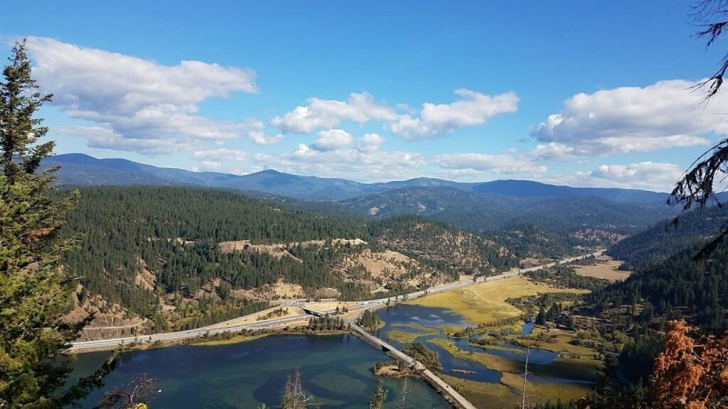 Paddle boarding Coeur dAlene
